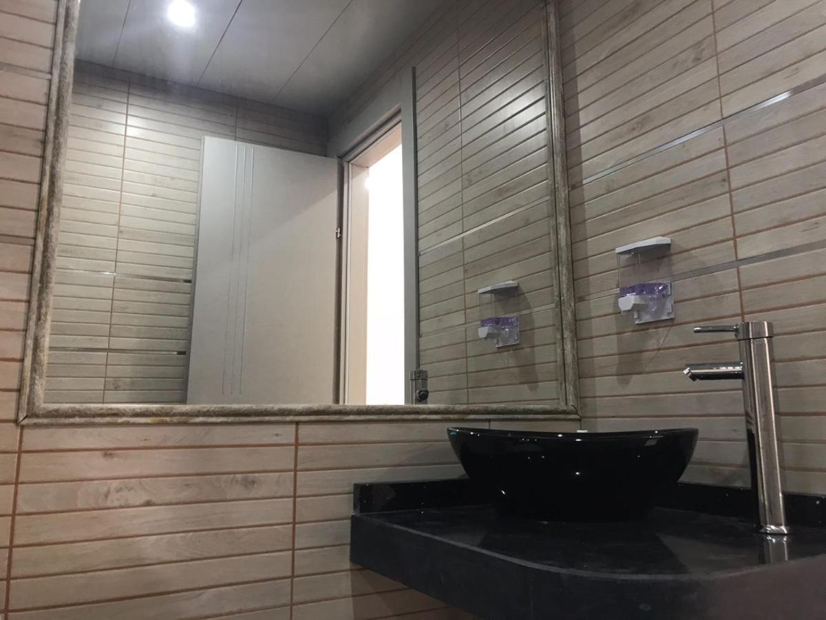Shahal Apartments Μπερ Σεβά Δωμάτιο φωτογραφία
